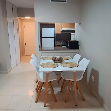 Διαμέρισμα X - Beach Location - Pool - Garage *